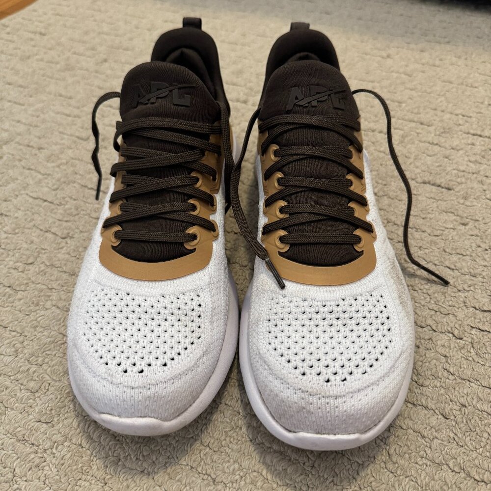 APL sneakers Women's TechLoom Tracer Chocolate, Tan, White size 7